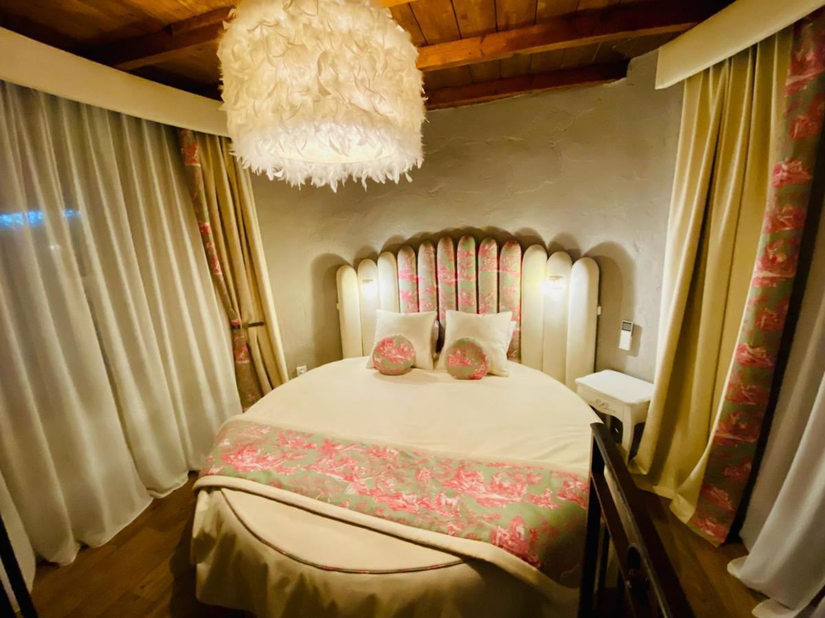 Hotel Domaine De Suzel Vignieu Exteriér fotografie