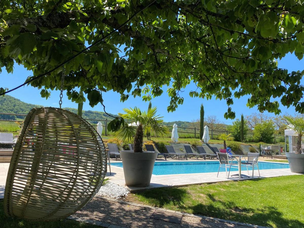 Hotel Domaine De Suzel Vignieu Exteriér fotografie