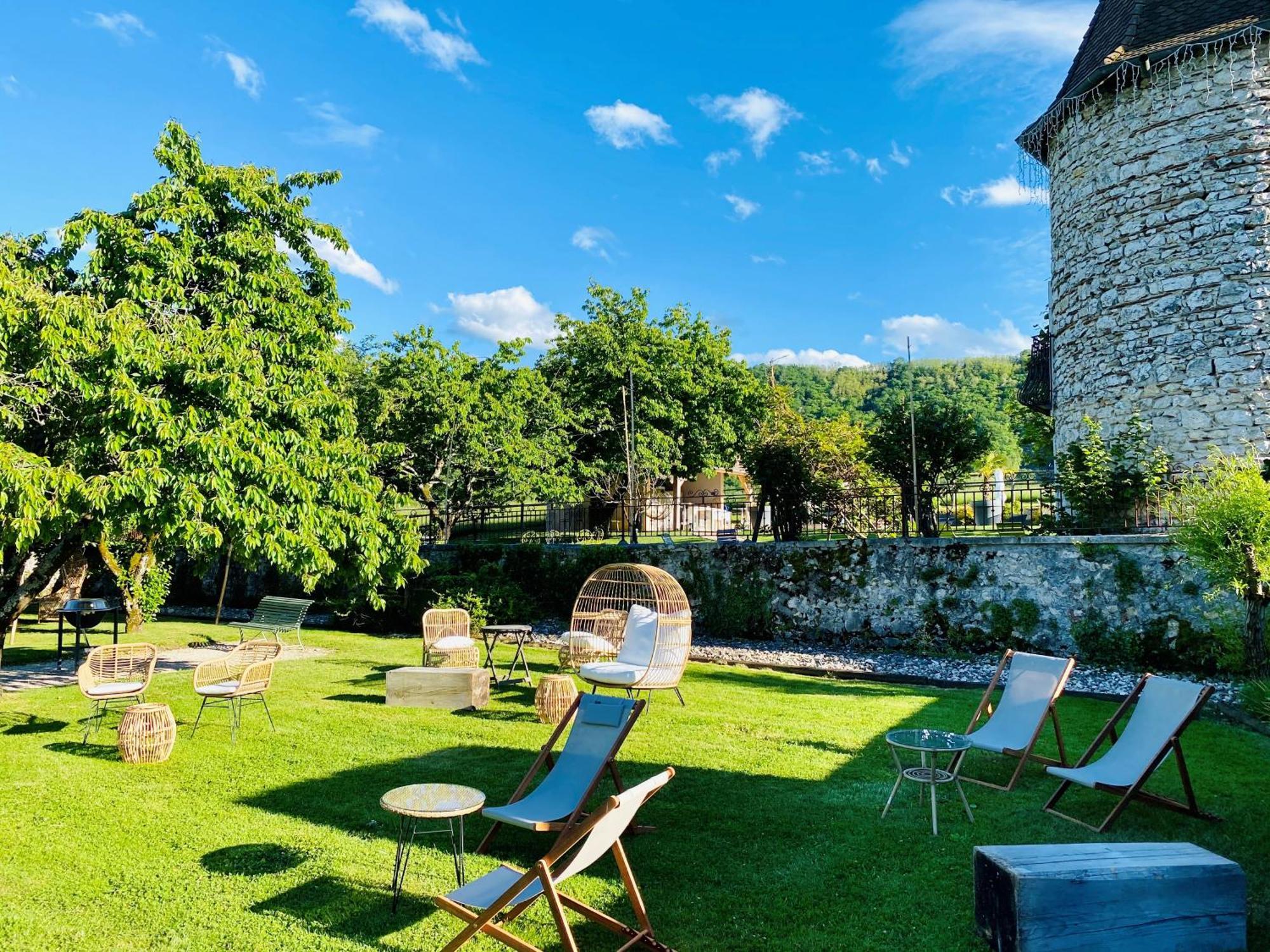 Hotel Domaine De Suzel Vignieu Exteriér fotografie