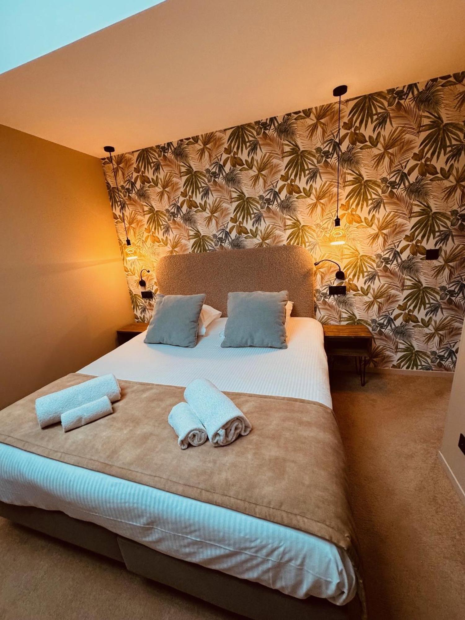 Hotel Domaine De Suzel Vignieu Exteriér fotografie